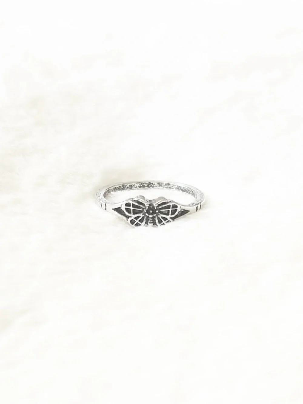 5/$15 🩷 MUST BUNDLE Silver Butterfly Accent Ring
